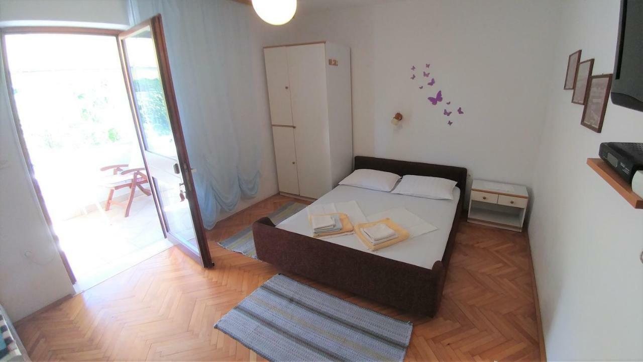 Apartments Dora Banjol Exterior foto
